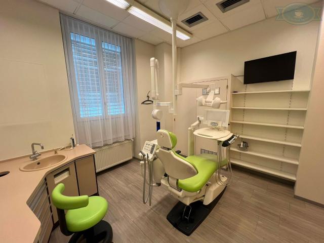 Büro kaufen in Porrentruy, Jura