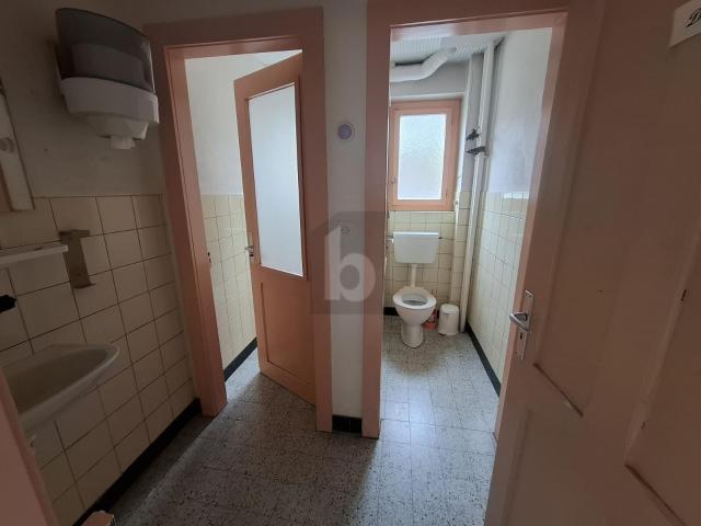 Büro kaufen in Court, Région administrative du Jura bernois