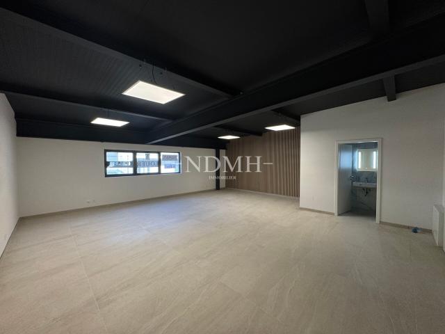 Büro kaufen in Saxon, Wallis
