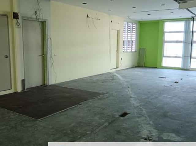 Shop for sale in Petaling, Alam Impian