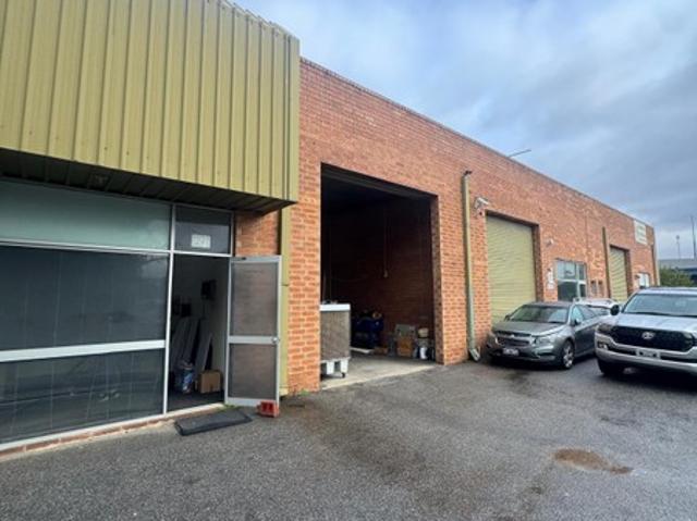 Warehouse for rent in Embleton, Western Australia