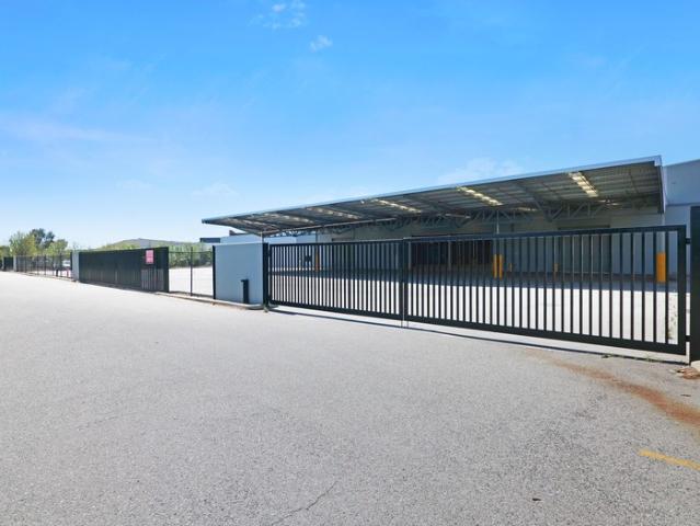 Warehouse for rent in Welshpool, Western Australia