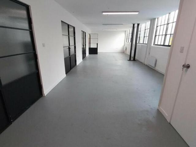 Office for rent in Alperton, Greater London
