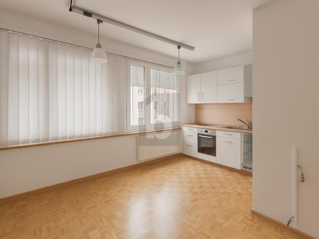 Büro kaufen in Delémont, Jura