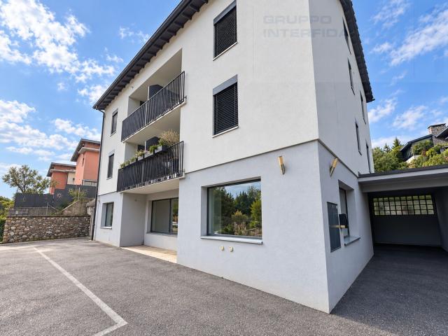 Büro mieten in Besazio, Mendrisio