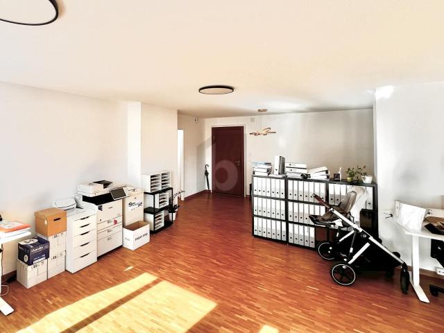 Büro mieten in Conches