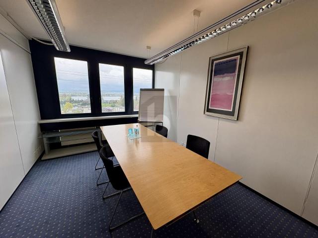Büro kaufen in Pfäffikon (SZ), Zürich