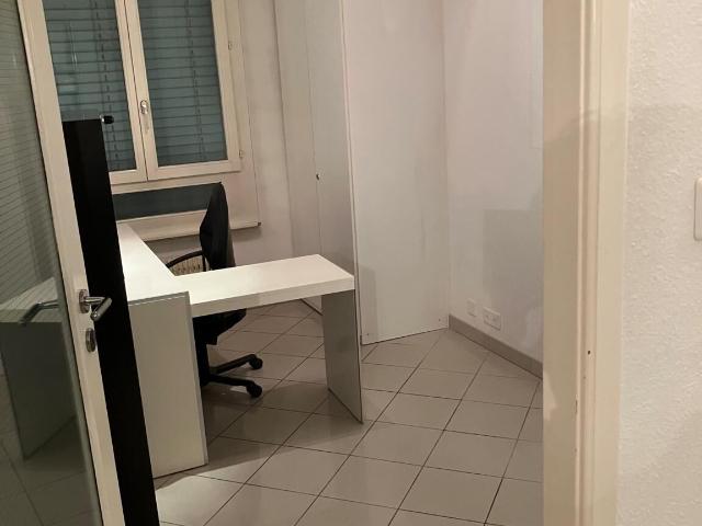 Büro kaufen in Pully, Waadt