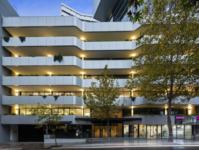 Office for rent in Victoria Cross, Sydney
