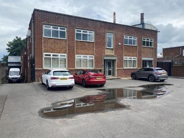 Office for rent in Loxdale, Bilston