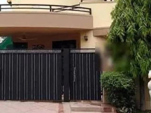 House for rent in تحصیل فیصل آباد شہر, فیصل آباد ڈویژن