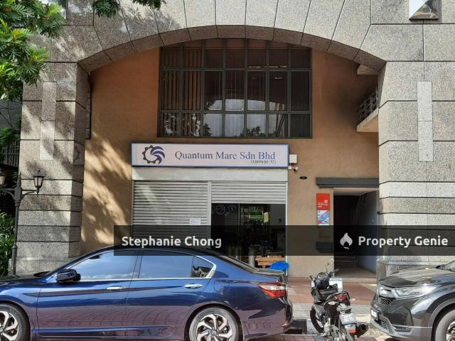 Office for sale in Petaling, Damansara Damai