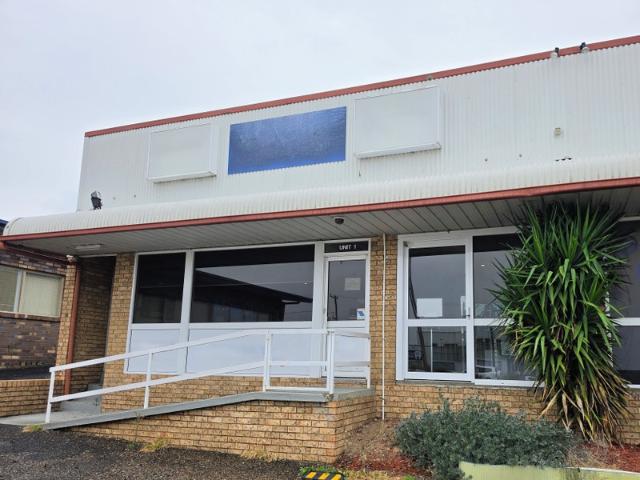 Office for rent in Tamworth