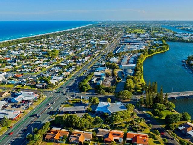 Office for rent in Warana, Sunshine Coast Regional