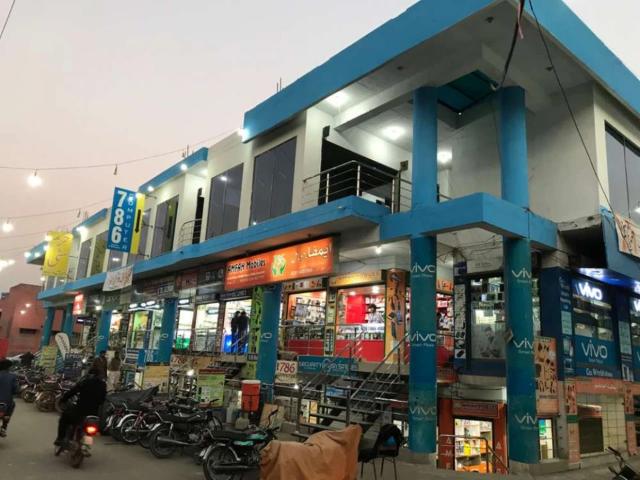 Commercial for rent in Faisalabad, Islamabad Capital Territory