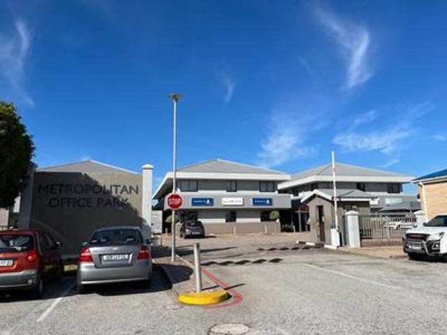 Commercial for rent in Gqeberha (Port Elizabeth), Nelson Mandela Bay Metropolitan Municipality