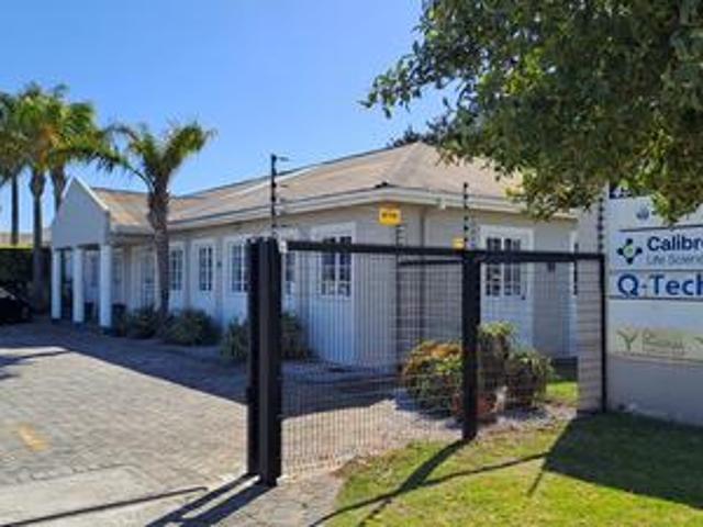 Commercial for rent in Port Elizabeth, Eastern Cape