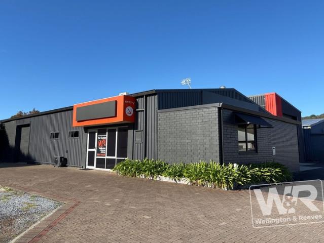 Warehouse for rent in Warral, Western Australia