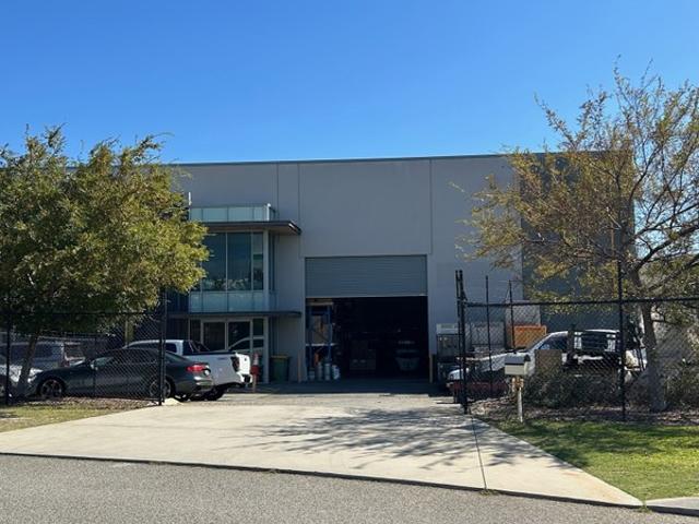 Warehouse for rent in Yangebup, City of Cockburn