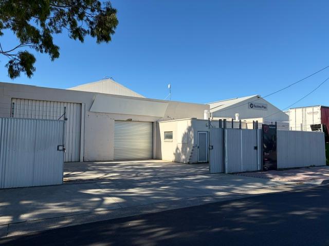 Warehouse for sale in Horseshoe Creek, South Australia