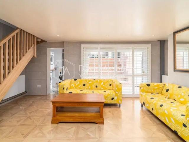 Apartment for rent in Barnsbury, Greater London