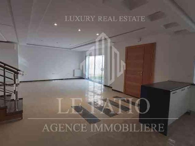 Duplex location à Ain Zaghouan, Douz