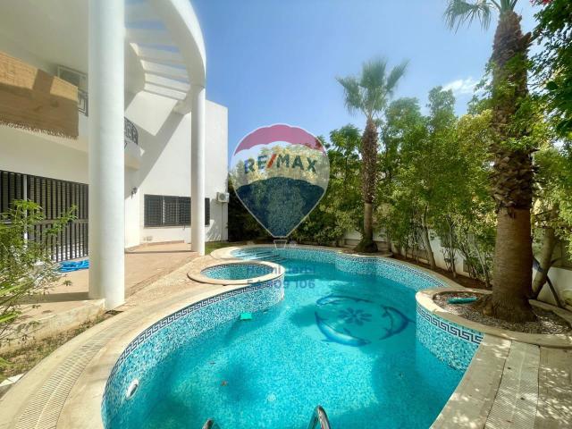 Maison location à Douz