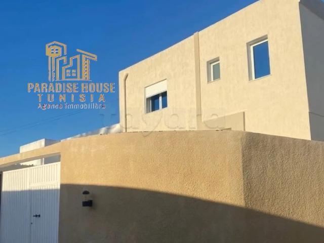 Maison location à La Soukra