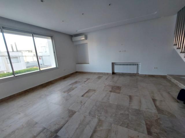 Duplex location à Cite Des Juges 2, La Marsa