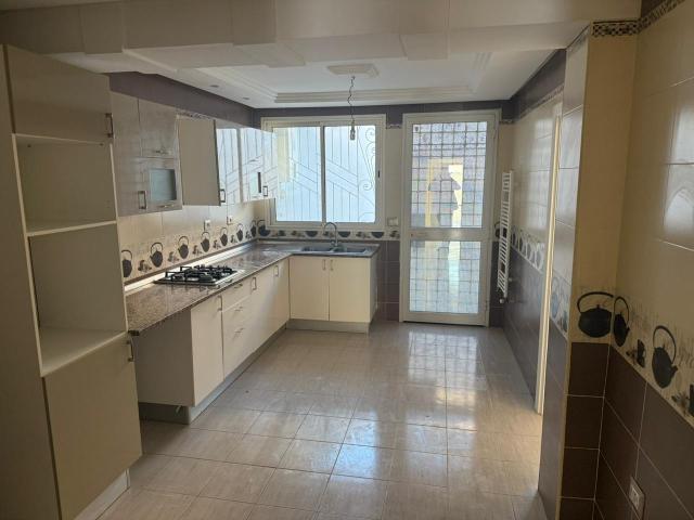 Appartement location à El Menzah 5, Ariana Ville