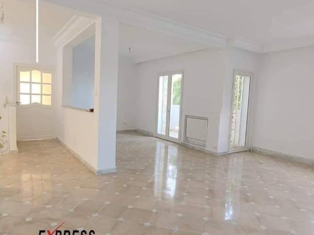 Appartement location à El Menzah 9, Douz