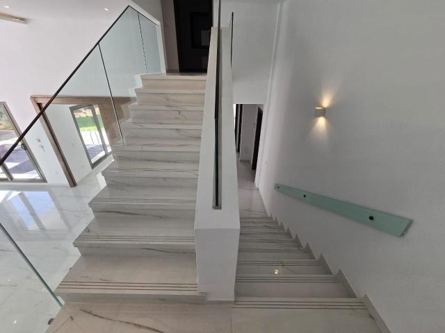 Duplex location à Ain Zaghouan, Douz
