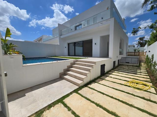 Maison location à Ain Zaghouan, Douz
