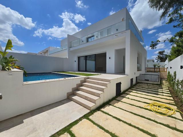 Maison location à Ain Zaghouan, Douz