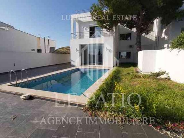 Maison location à Ain Zaghouan, Douz