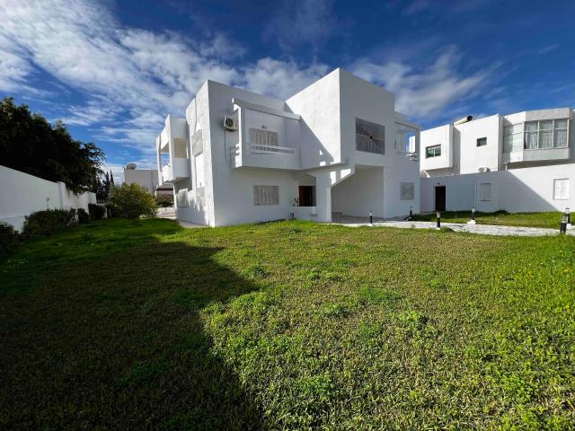 Maison location à La Soukra