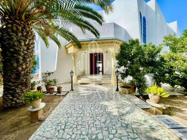 Maison location à Ain Zaghouan, Douz