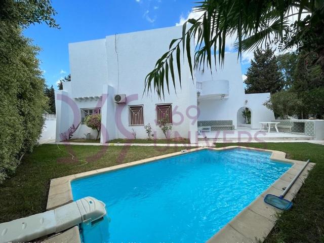 Maison location à Ain Zaghouan, Douz