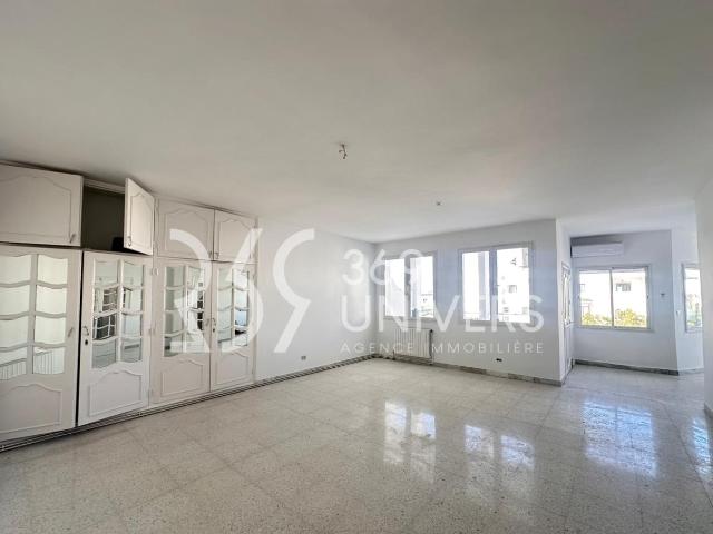 Appartement location à Ain Zaghouan, Douz
