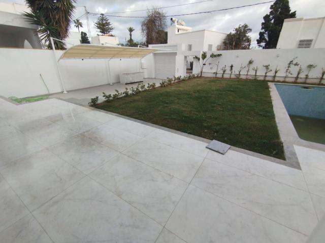 Maison location à Ain Zaghouan, Douz