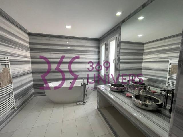 Maison location à Ain Zaghouan, Douz