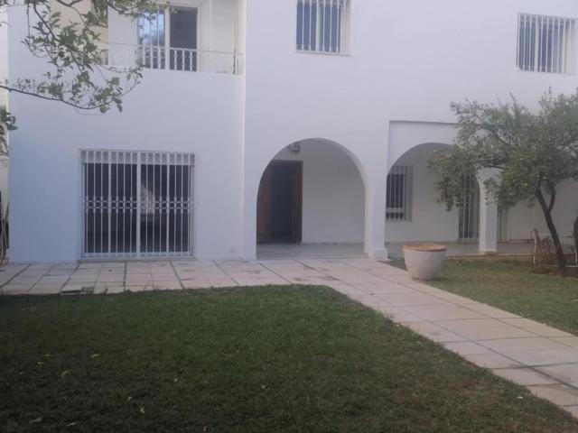 Maison location à Ain Zaghouan, Douz