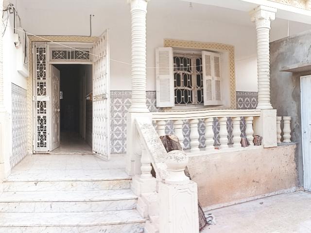 Maison location à Rades