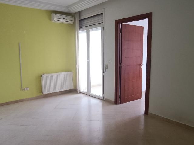 Appartement location à Cite El Khadra, Douz