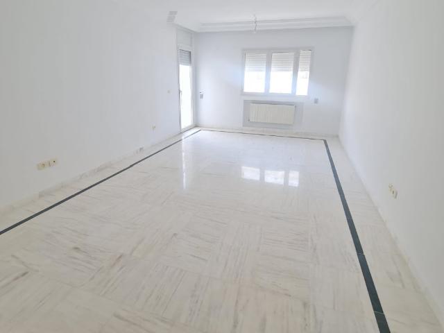 Appartement vente à Ain Zaghouan, Douz