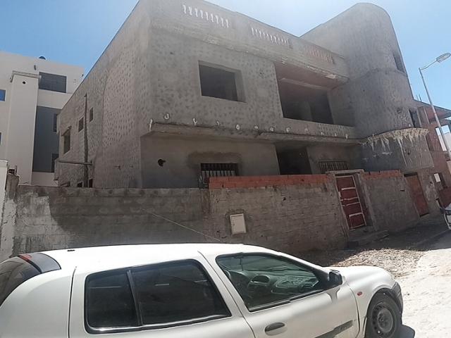 Maison vente à El Mourouj