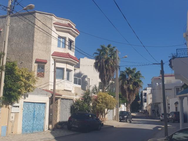 Maison vente à Le Kram Est, El Kram