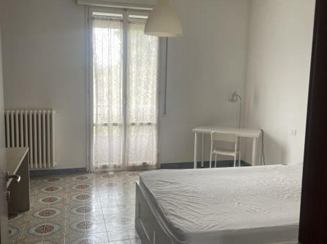 Stanza in affitto a Re, Italia