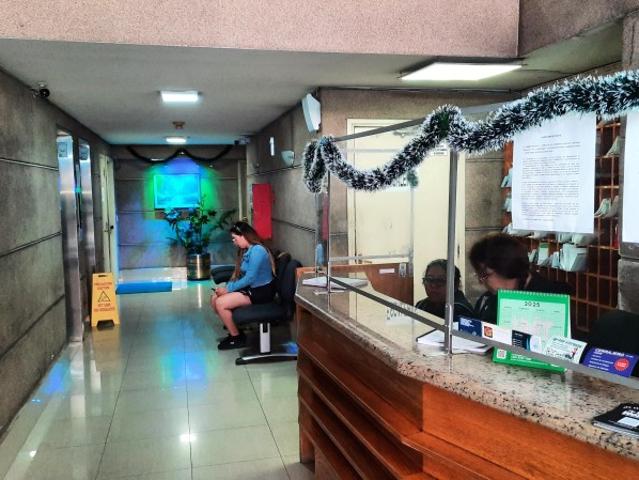 OFICINA A PASOS DE ESTACIÓN DE METRO SANTA LUCIA
