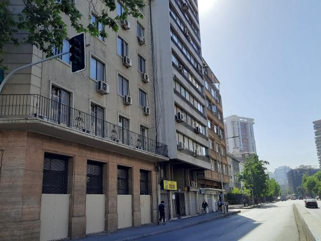 OFICINA A PASOS DE ESTACIÓN DE METRO SANTA LUCIA